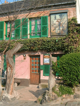 free walking tour of Montmartre